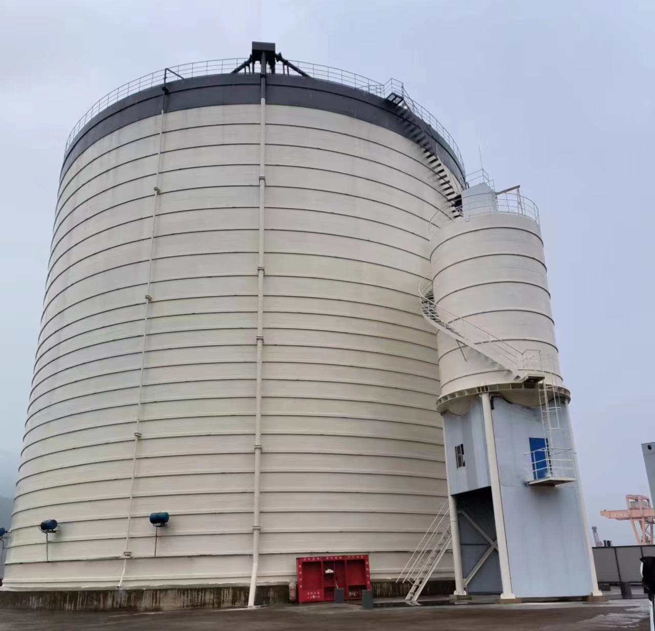 顺城10万吨水泥钢板库